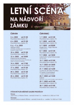 Akce na nádvoří zámku - červen a červenec
