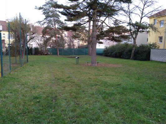 Projekt "Sousedský dvůr"