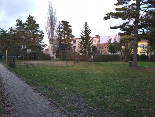 Projekt "Sousedský dvůr"