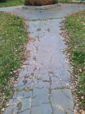 Oprava chodníku a vozovky ve vnitro bloku Waitova, Manharda, Bulharská a Dr. Horáka