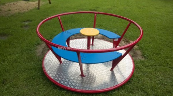 Modernizace dětského hřiště na ulici J. Suka