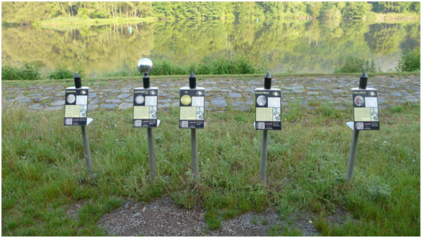 ilustrativní foto z planetární stezky údolím Vltavy