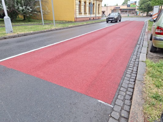 Dopravní opatření ke zvýšení bezpečnosti chodců při přecházení silnice v Martinákově ulici v křižovatce s ulicí Pod Kosířem