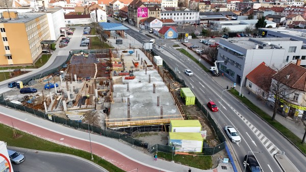 Parkovací dům - první dekáda dubna 2026