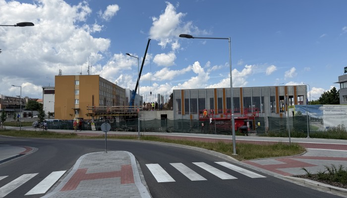 Dopravní terminál Újezd včetně parkovacího domu