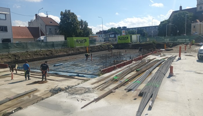 Dopravní terminál Újezd včetně parkovacího domu