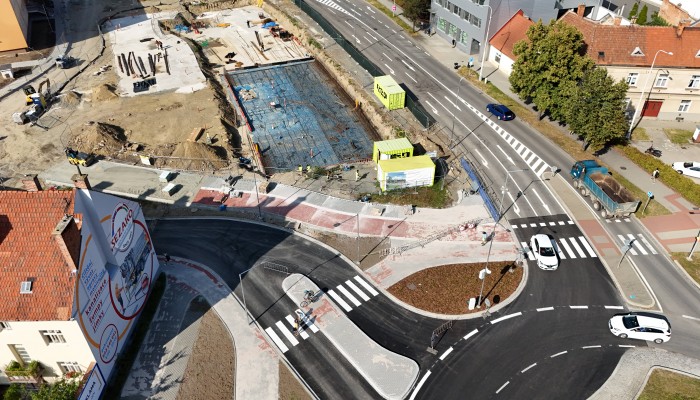 Dopravní terminál Újezd včetně parkovacího domu