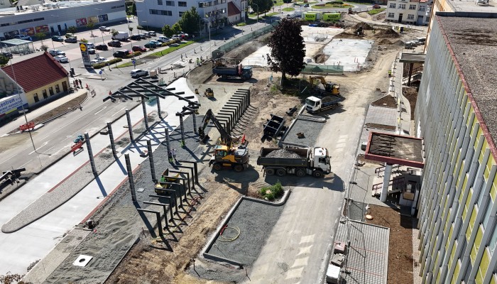 Dopravní terminál Újezd včetně parkovacího domu