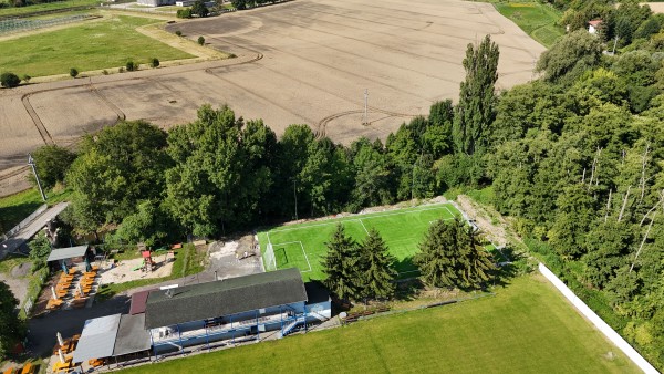 druhá dekáda srpna 2025