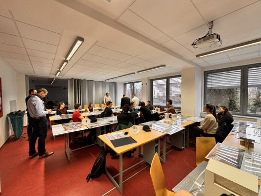 Závěrečné konzultace na FAST v Brně