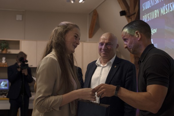 Vernisáž výstavy studentských návrhů přestavby městských lázní