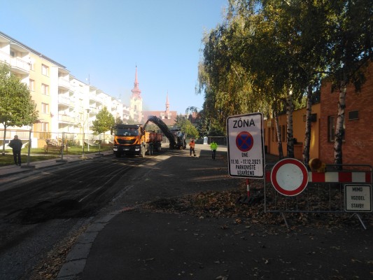 Říjen 2021