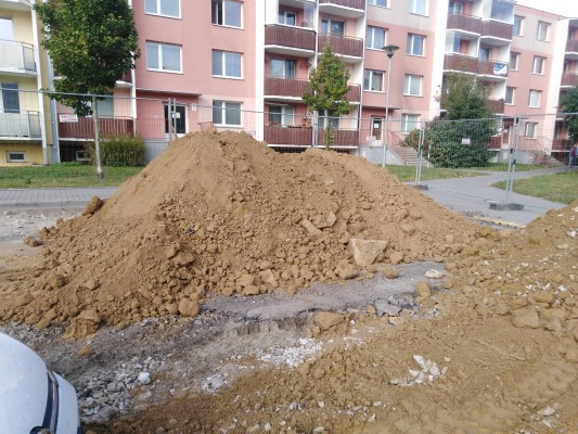 Říjen 2021