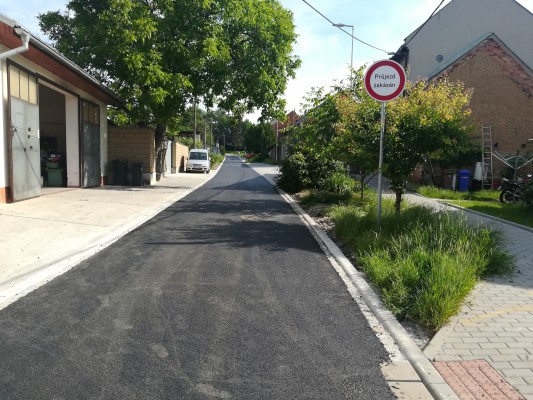 červen 2022