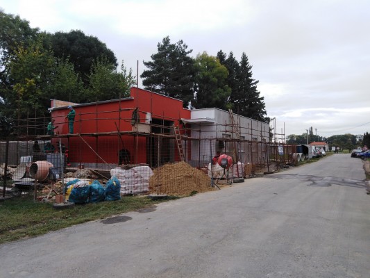 Říjen 2021