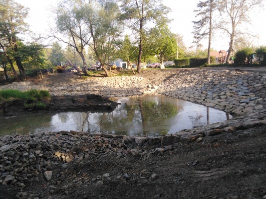 květen 2022