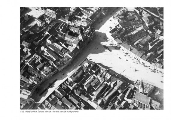 Náměstí T.G. Masaryka a Žižkovo náměstí - 1931