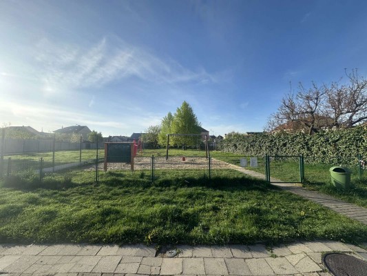 stávající stav hřiště - duben 2025