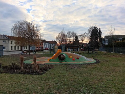 konec listopadu 2025