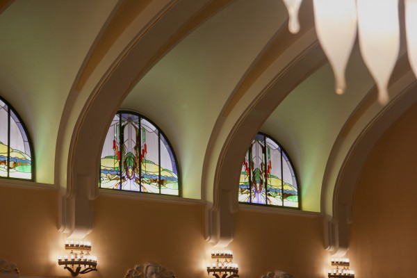 Obnovené vitráže v lunetách