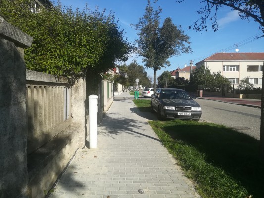 konec září 2023