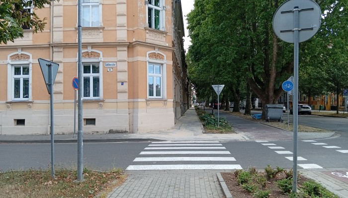 Oprava chodníku na ul. Rejskova (východní část)