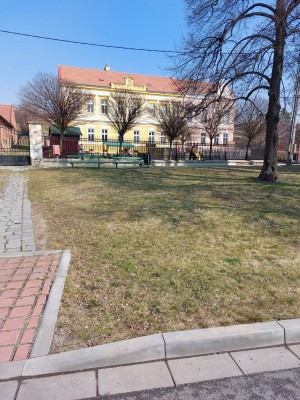 Plocha pro lilie - Žešov - u laviček