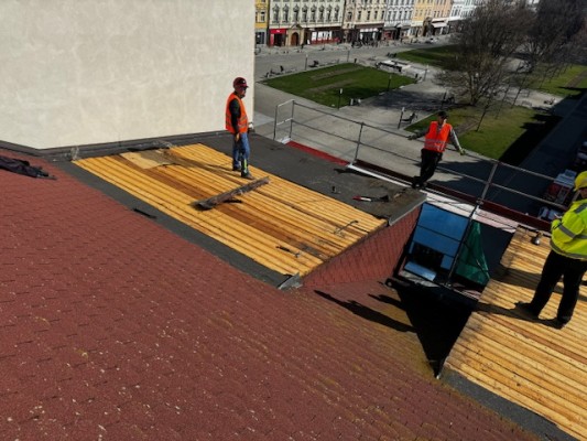 třetí dekáda března 2024