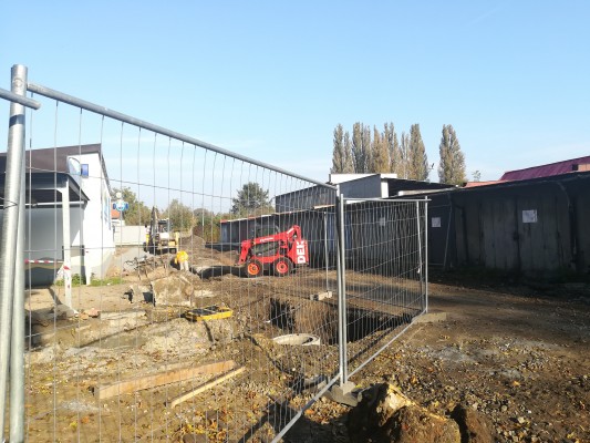 říjen 2022