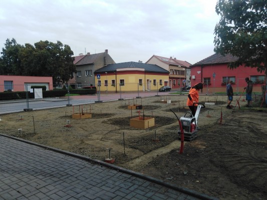 polovina září 2022