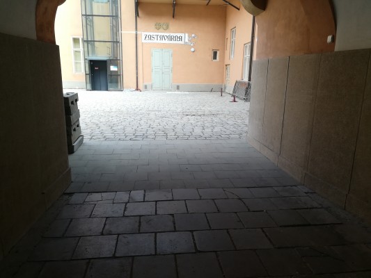 konec května 2023