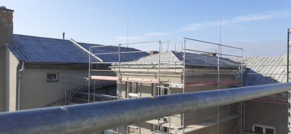 říjen 2022