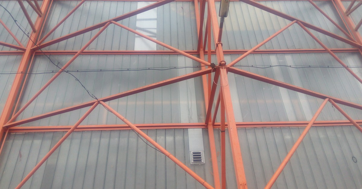 Aktuality - Zimní stadion - výměna kopilitů na východní straně | Prostějov